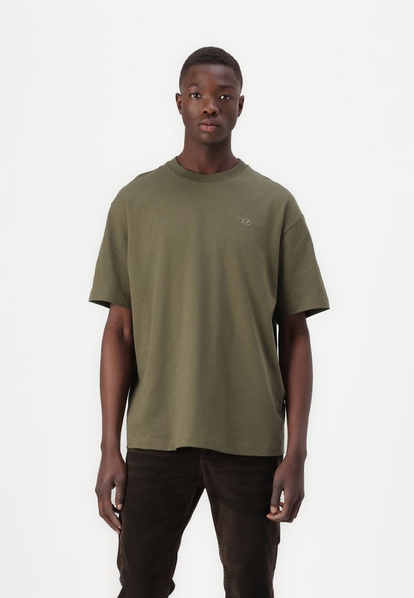 BOGGY MEGOVAL - Print T-shirt - olive