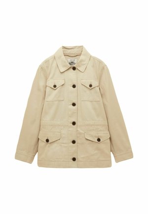 Beżowa kurtka z długim rękawem, sześć brązowych guzików, dwie kieszenie na piersi z patkami zapinanymi na guziki oraz dwie dolne kieszenie z patkami zapinanymi na guziki.