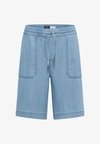 STRAIGHT LEG SHORTS IN A WASHED LOOK - Short en jean - light blue wash