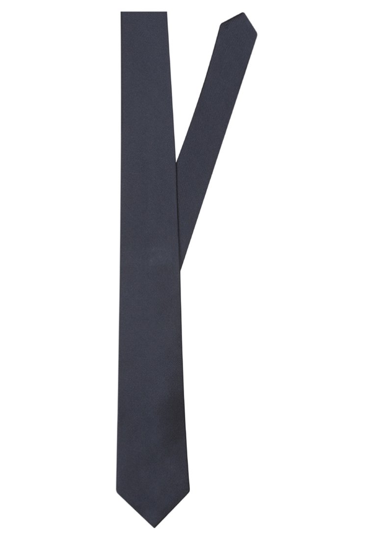 Granatowy krawat o gładkiej fakturze i spiczastych końcach, z jednolitym kolorem bez wzorów lub akcentów.