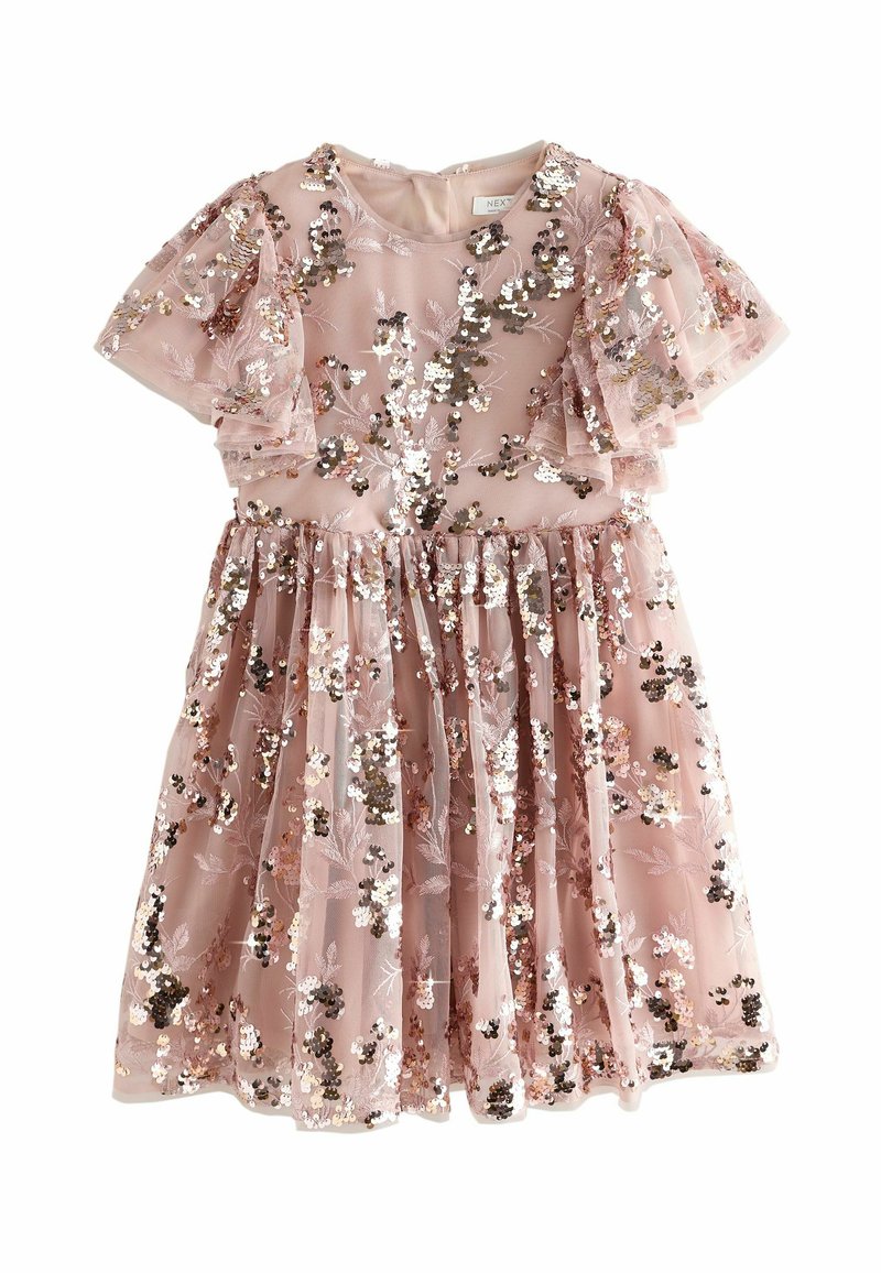 Rosa kjole med korte flæserede ærmer, prydet med perler og blomster mønstre, samlet talje og en blød, gennemsigtig tekstur.