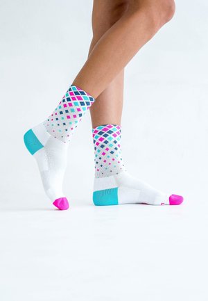 INCYLENCE, RUNNING CRYSTALS - Sportsocken - white pink cyan