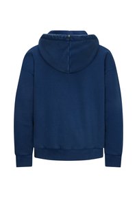 Felpa blu navy con cappuccio regolabile, polsini e vita a costine. Tessuto morbido con una consistenza liscia, caratterizzata da una cucitura centrale sul retro.