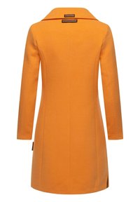 Oranje wollen jas met een getailleerde pasvorm, lange mouwen, ingezette kraag en zijsplitten; bevat merknamen vlakbij de halslijn.