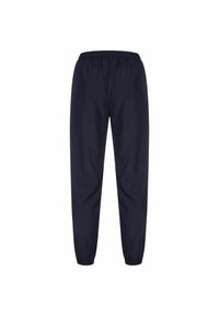Marine joggingbroek gemaakt van lichte stof. Beschikt over een elastische tailleband en manchetbodems. Geen extra patronen of hardware zichtbaar.