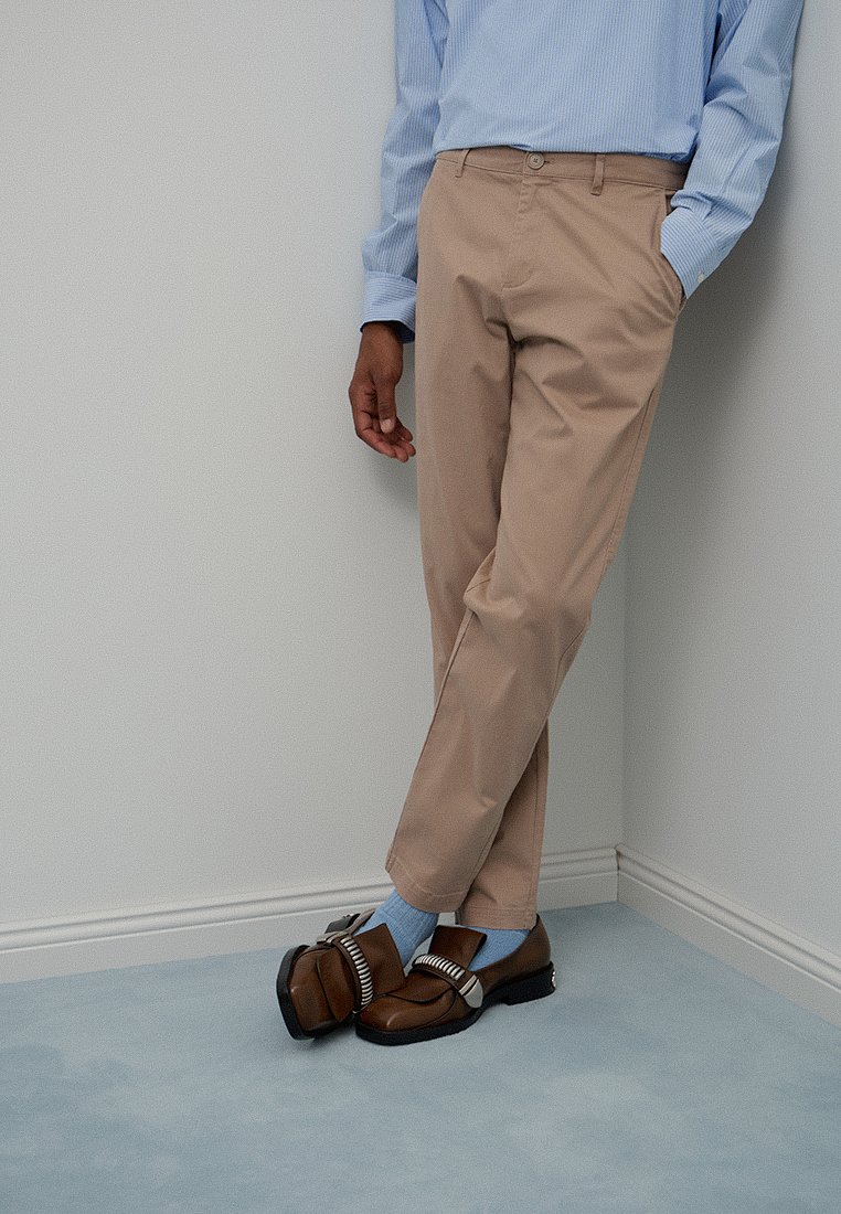 Armani Exchange Chino wit Armani Exchange Chino wit