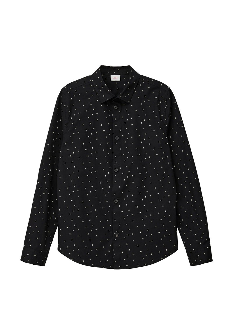 Schwarzes Hemd mit Knöpfen und spitzem Kragen, mit kleinen weißen dreieckigen Mustern. Lange Ärmel mit Knopfmanschetten. Glatte Stofftextur.