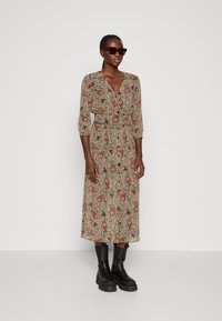 IKKS DRESS - Blusenkleid - ecru