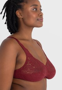 Erlich Textil PAULA - Beugel BH - weinrot