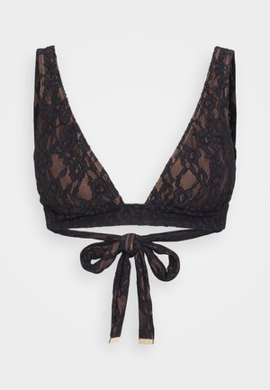 Bralette in pizzo nero con scollatura a V profonda, spalline larghe e dettaglio in filo sul retro. Presenta motivi floreali intricati e dettagli dorati.