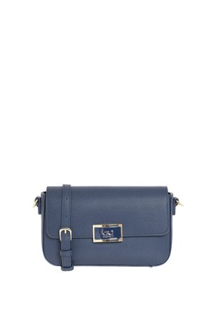 Borsa a tracolla in pelle blu navy testurizzata con tracolla regolabile e fibbia rettangolare dorata sulla patta frontale.