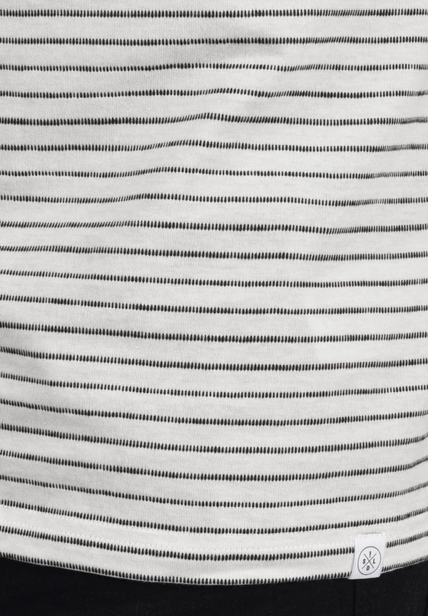 SDSTEPAN - Long sleeved top3