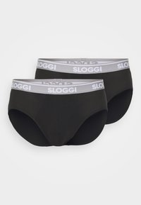 Schwarze Baumwollslips mit einem grauen elastischen Bund, auf dem das Logo "SLOGGI" aufgedruckt ist. Einfaches Design, zwei Paare präsentiert, glatte Textur.