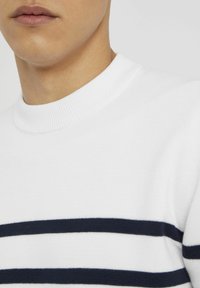 BZB Pullover - blanc