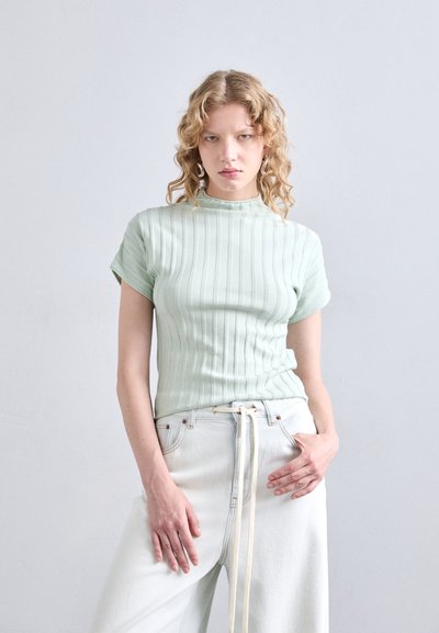 Filippa K MOCK NECK - T-shirts basic - mint green