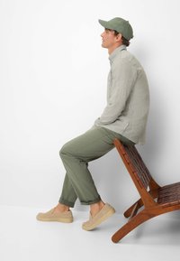 BRAX STYLE DIRK  - Shirt - thyme