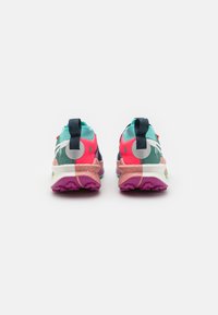 Nike Performance ZOOMX ZEGAMA 2 - Chaussures de running - armory navy/sail/green frost/vivid grape/red stardust