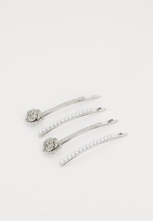 Set von vier Haarklammern mit metallischen Basen. Zwei Klammern sind mit perlenartigen Perlen geschmückt, und zwei haben ein florales Strassdesign.