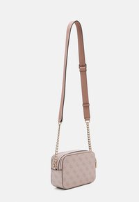 Guess NOREEN CAMERA CROSSBODY - Bandolera - dusty rose logo
