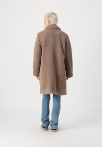 Pieces PCNADDY JACKET - Cappotto invernale - taupe gray