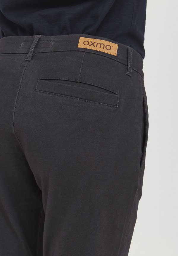 OXPILAR CASUAL FIT - Chinos - ebony4