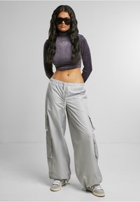 adidas Originals BLING CROP - Pitkähihainen paita - aurora black
