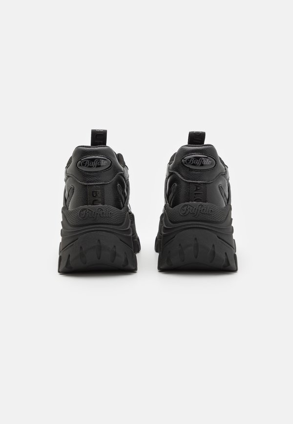 LOLA LACE UP HIKE - Trainers3