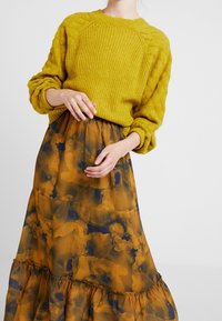 Nümph Maxi sukně - multi-coloured