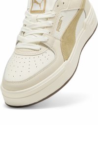 Thumbnail Image 4