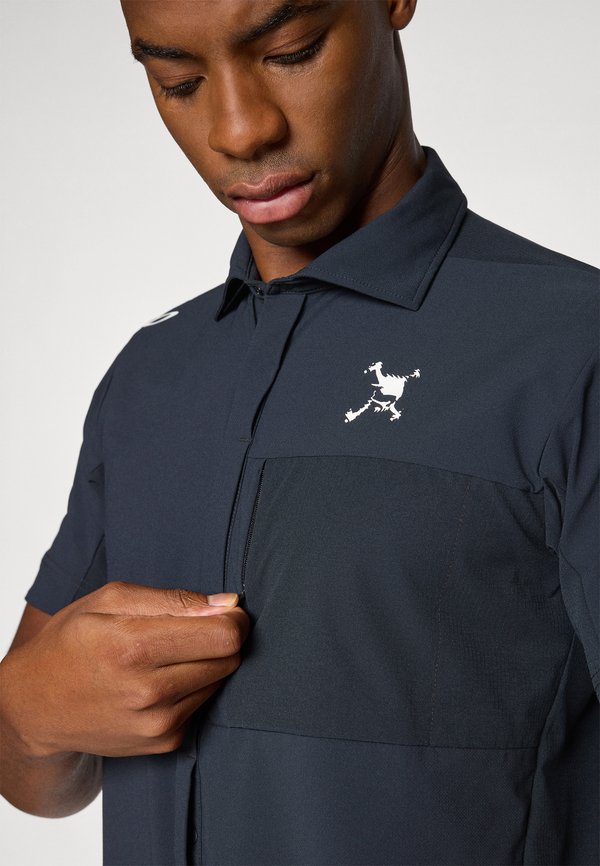 SKULL AERATE HYBRID  - Shirt3