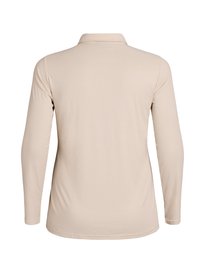 Beige pitkähihaine polo-paita, jossa on kauluksen näköinen kaulus, ribbitekstuuri ja suora helma. Saumaton takasuunnittelu ilman lisäkoristeita.
