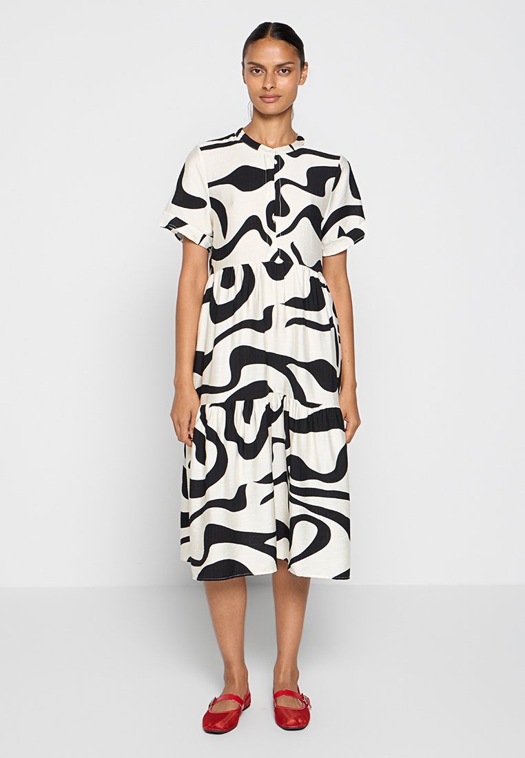 Le Jardin Du Lin Jurk wit