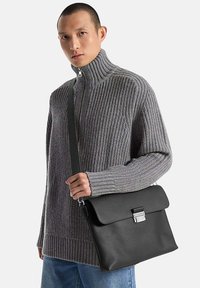 KORS Michael Kors Attachetasker - nero