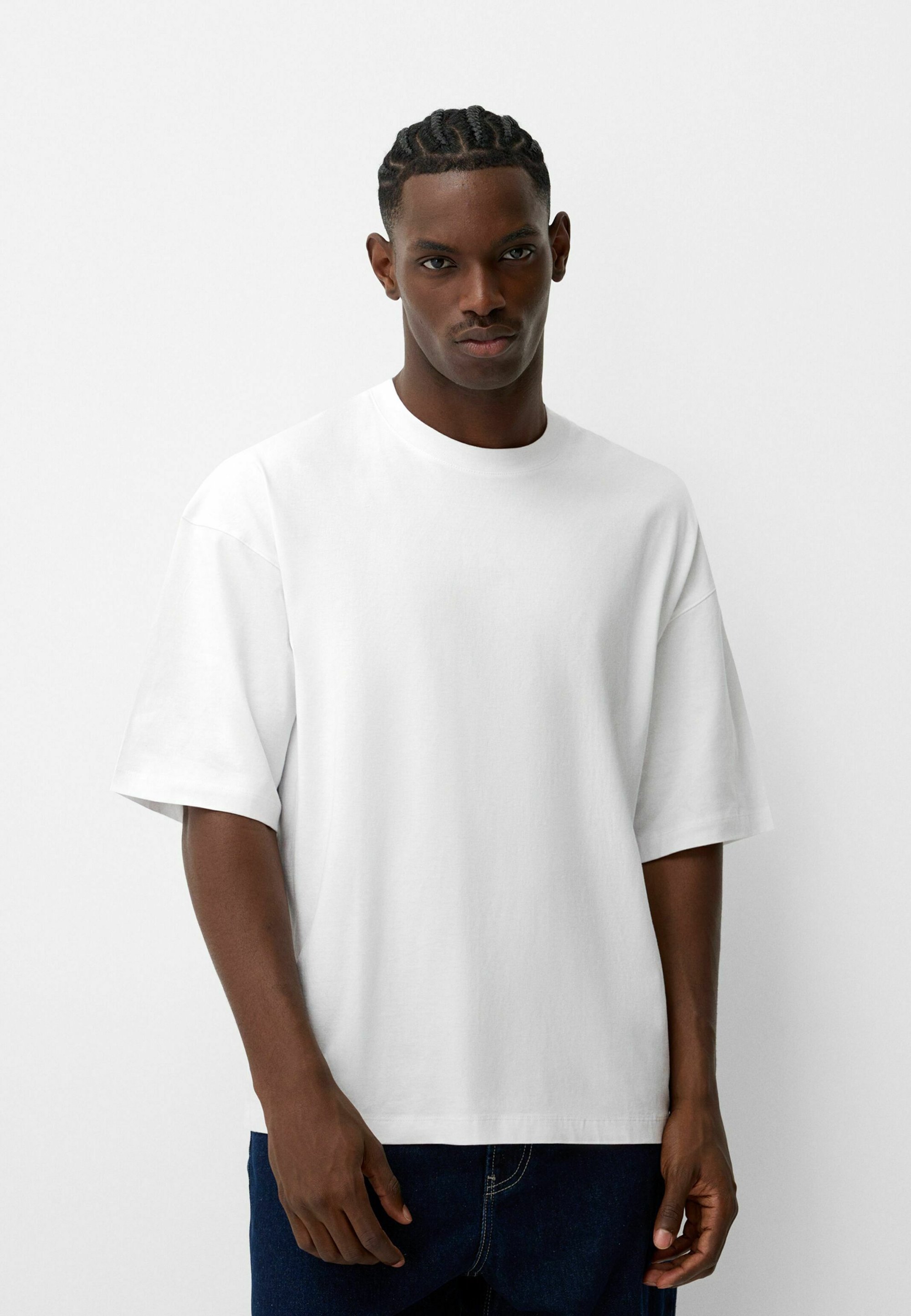 T-shirt Bershka Rose Taille M - Occasion En Très Bon état, Parfait Pour Le Quotidien