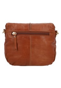 Brun läder crossbody-väska med en mjuk yta, zippered bakficka och gold-tone detaljer. Rundad form med stickade detaljer.