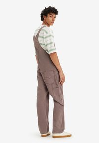 Levi's® Workwear RED TAB™ OVERALL - Kombinezoni - super sour