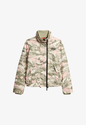Veste camouflage aux tons verts et roses, dotée d'un col montant, d'une fermeture éclair frontale et de deux poches latérales. Tissu doux avec une texture lisse.