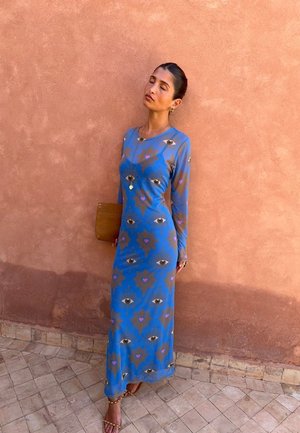 Never Fully Dressed, BLUE EYE - Дълга рокля - blue