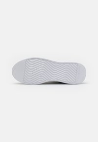Tommy Hilfiger LIGHT CUP LTH MIX STRIPES - Sneakers basse - desert sky