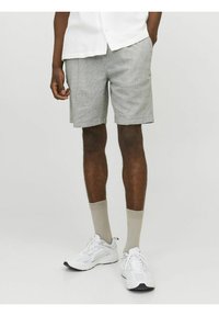 Jack & Jones Shorts - agave green