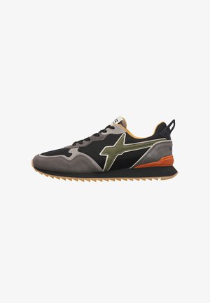 W6YZ, JET-M. - Trainers - anthrazit-schwarz