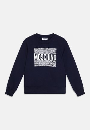 Tumši zila sporta krekls ar apaļu kakla izgriezumu, ribotām piedurknēm un apakšmalu. Priekša rotāta ar atkārtotu baltu "Moschino" logo.