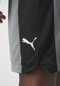 Puma SHOT BLOCKER SHORT - Sportiniai šortai - stormy slate/black