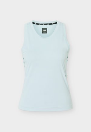 Světle modrý atletický tank top bez rukávů s kulatým výstřihem a černým vnitřním límcem, pohled zepředu.