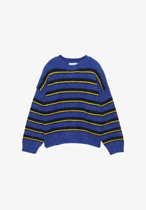 Pulover albastru, tricotat, cu dungi orizontale negre și galbene. Are gât rotund și mâneci lungi, confecționat dintr-un material moale și texturat.