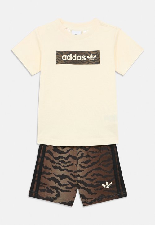 adidas INFANT UNISEX SET - Shorts - cream white/night brown — photo 3