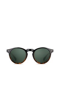 Occhiali da sole rotondi con montatura nera e tartaruga, lenti verdi e finitura lucida e liscia. Presentano piccoli dettagli in metallo sulle tempie.