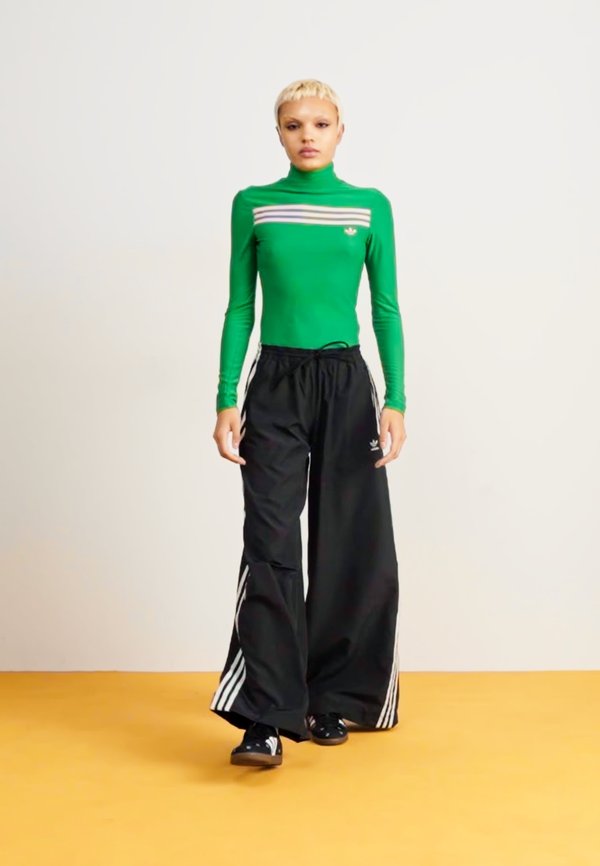 ADILENIUM SEASONAL 3 OVERSIZED WIDE TRACK PANTS - Tracksuit bottoms4