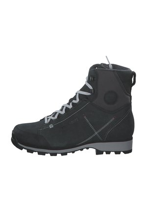 Schwarzer High-Top-Wanderschuh mit grauen Schnürsenkeln, verstärkter Zehenkappe, robuster Sohle und gepolstertem Knöchelschutz.