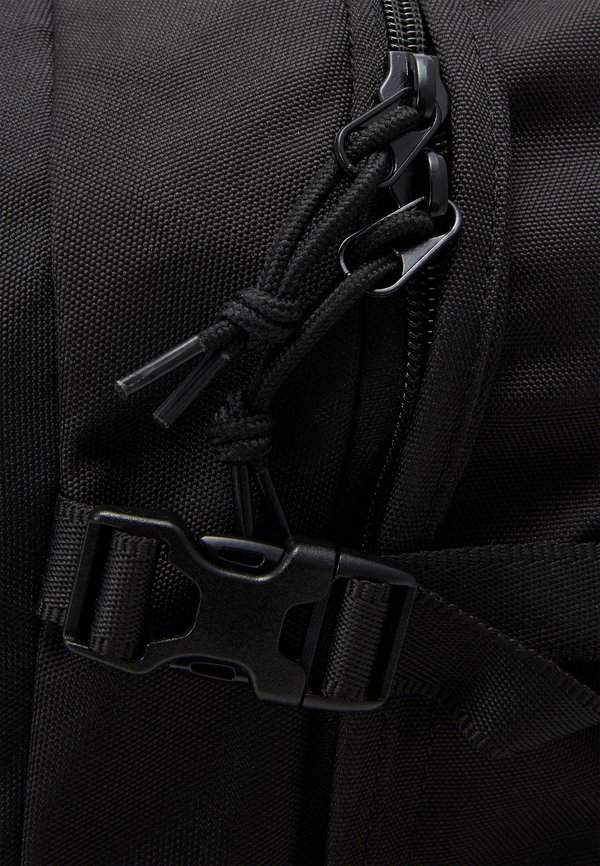 STRAIGHT EDGE BACKPACK UNISEX - Rucksack4